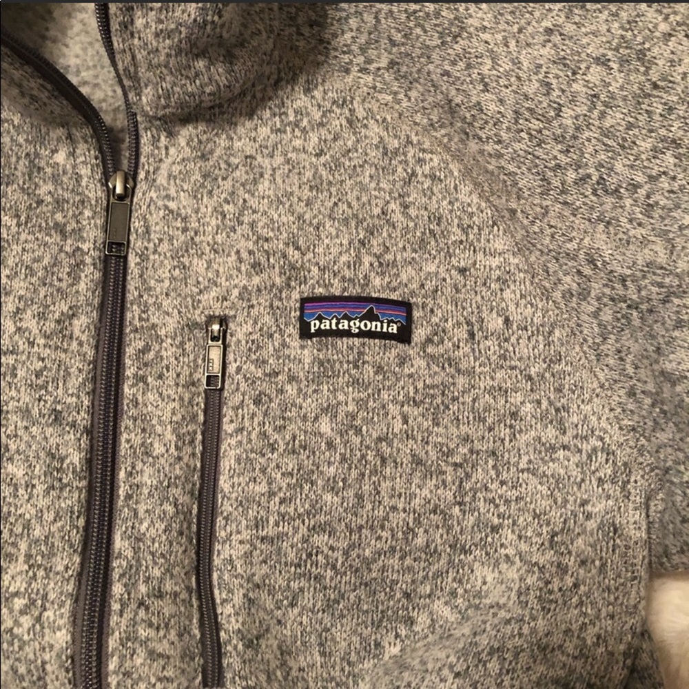 Patigonia zip up